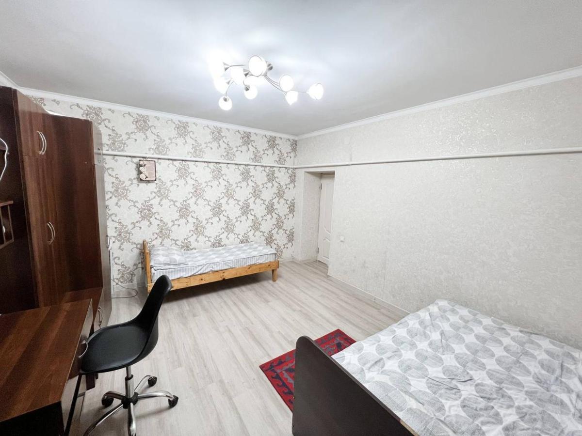 Ala-Bel Guesthouse Бішкек Екстер'єр фото